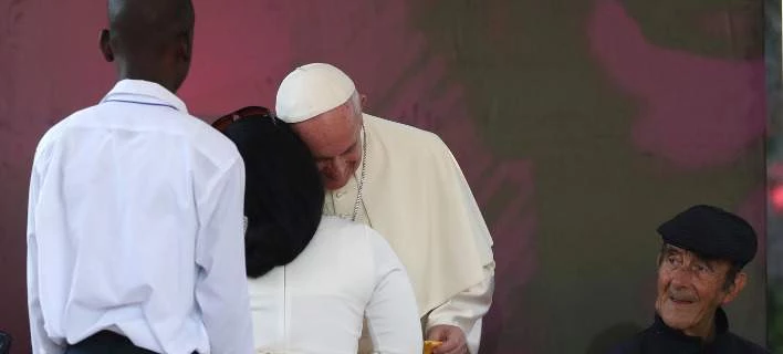 Χιλή: Ο πάπας Φραγκίσκος συνάντησε θύματα σεξουαλικών κακοποιήσεων που διαπράχθηκαν από ιερείς